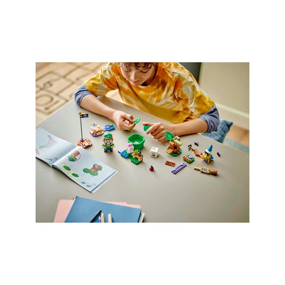 LEGO Super Mario 71440 Kalandok az interaktív LEGO Luigi figurával
