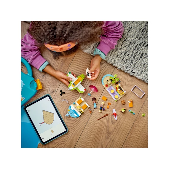 LEGO Friends 42672 Kreatív tengerparti bőrönd
