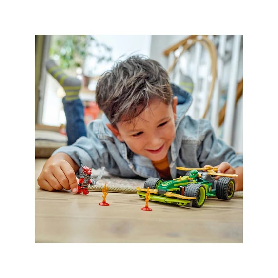 LEGO NINJAGO 71828 Lloyd hátrahúzhatós versenyautója