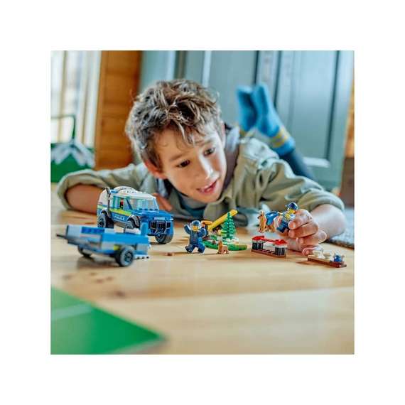 LEGO City 60369 Rendőrségi kutyakiképző központ