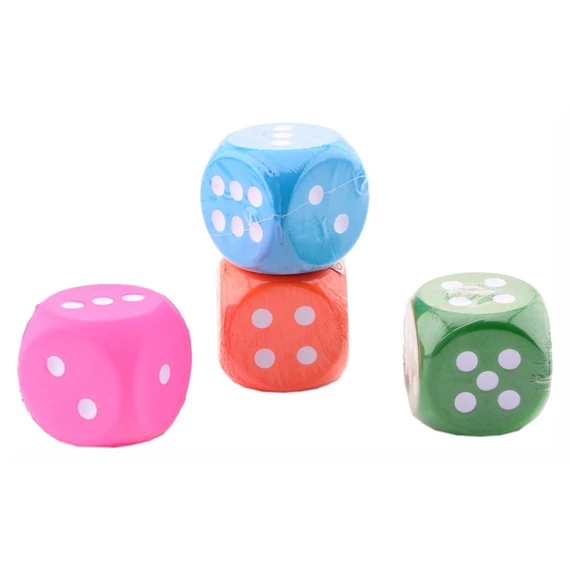 Szivacs dobókocka - 8 cm, többféle
